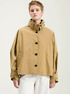 Trench Léger Hubble